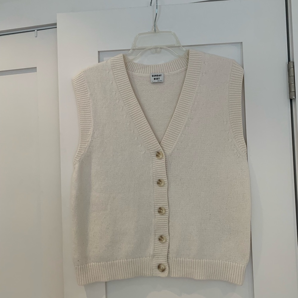 Aritzia Sundays Best Preston Wool Vest